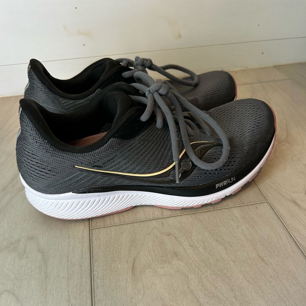 Saucony Women's Gray and Gold Athletic Shoes